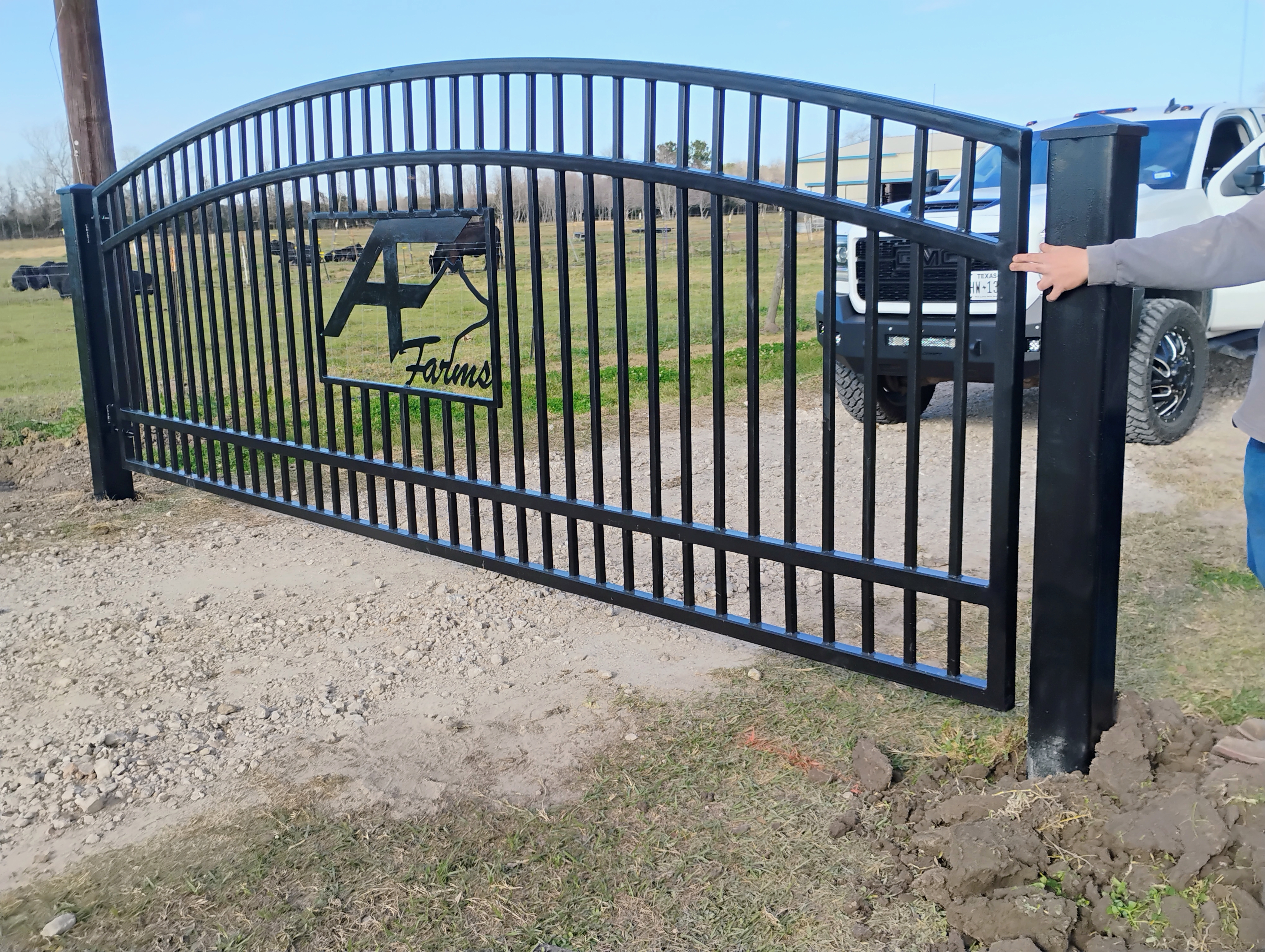 Installed AF Farms driveway gate angled view